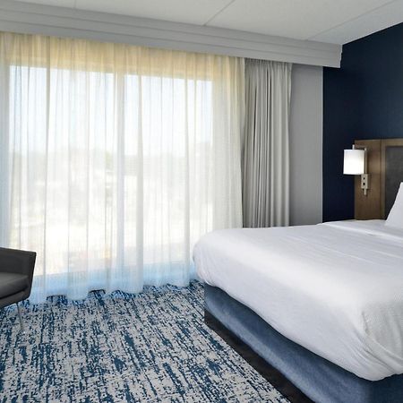 Courtyard By Marriott Wilmington Downtown/Historic District Hotel Ngoại thất bức ảnh