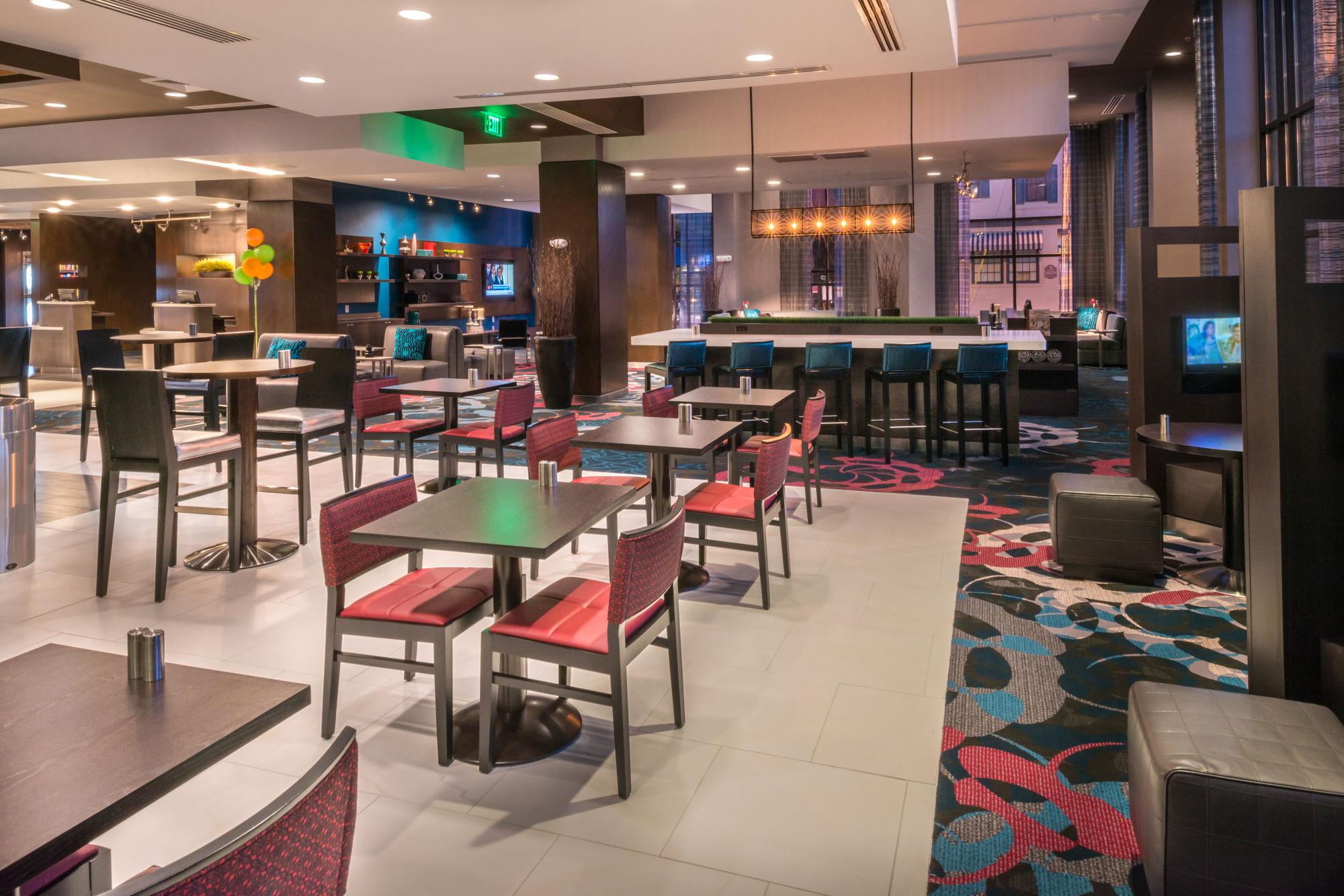 Courtyard By Marriott Wilmington Downtown/Historic District Hotel Ngoại thất bức ảnh