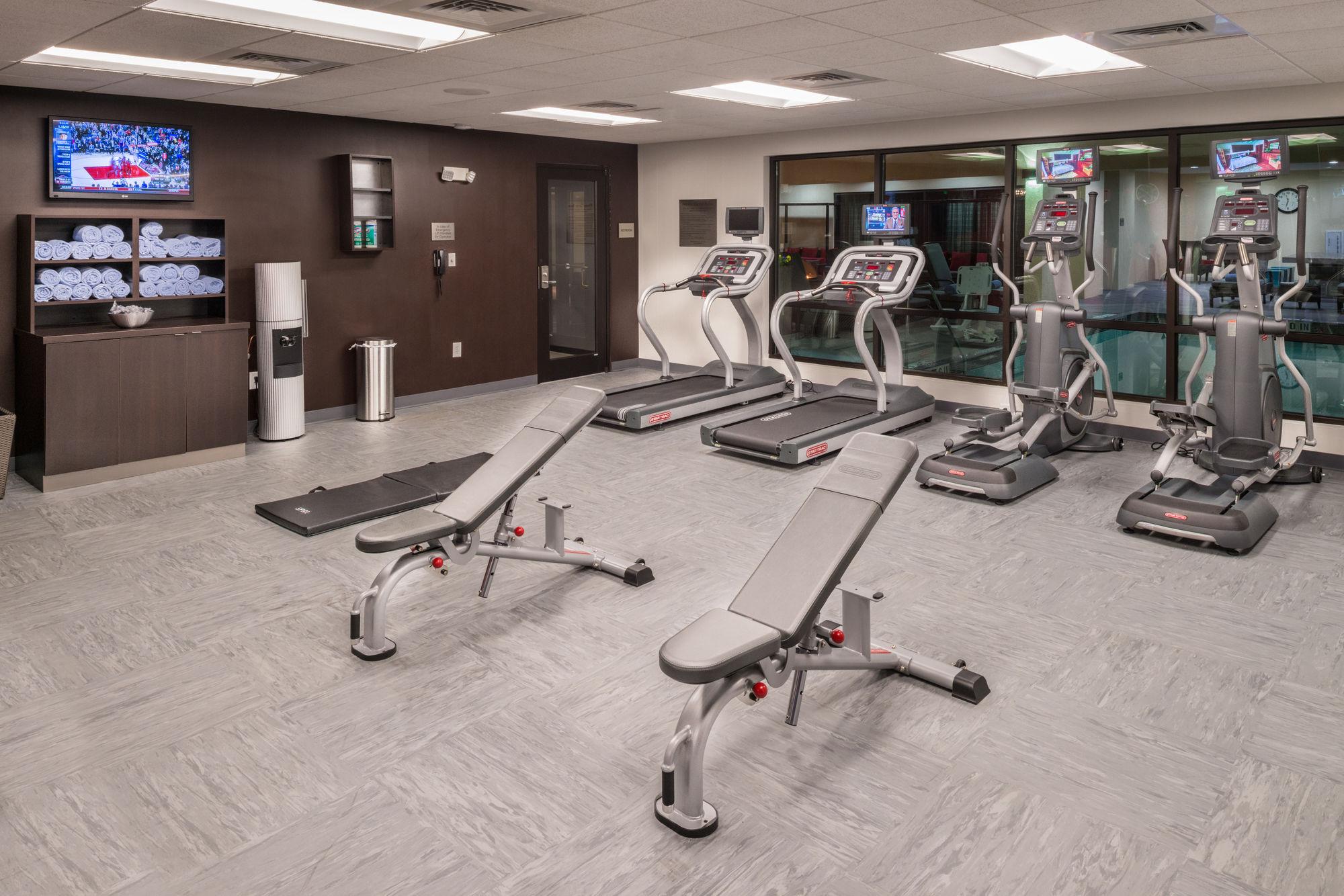 Courtyard By Marriott Wilmington Downtown/Historic District Hotel Ngoại thất bức ảnh