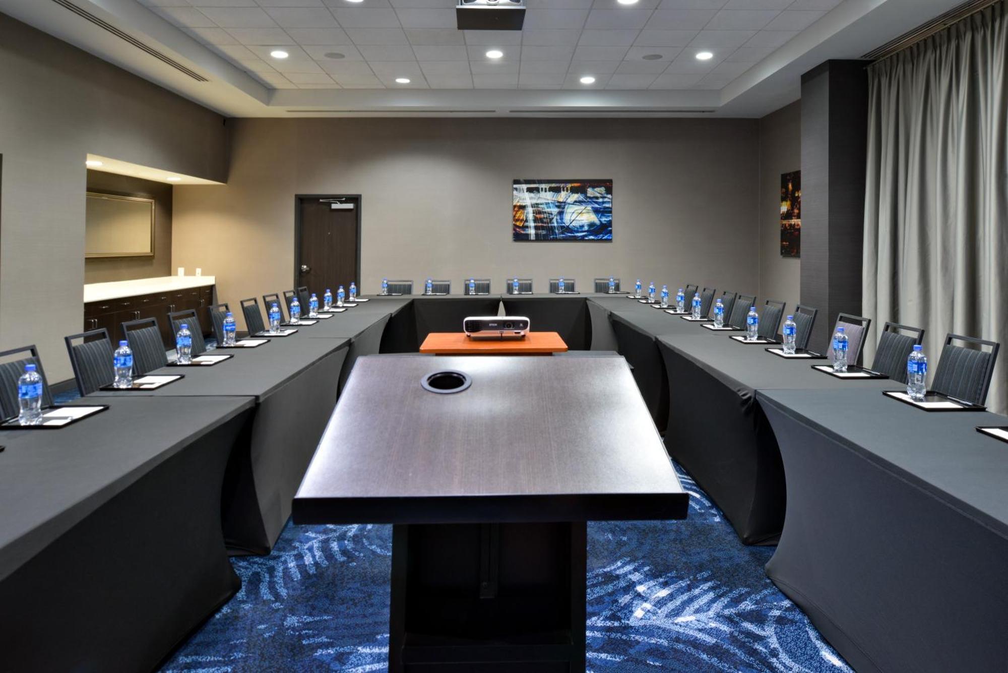 Courtyard By Marriott Wilmington Downtown/Historic District Hotel Ngoại thất bức ảnh