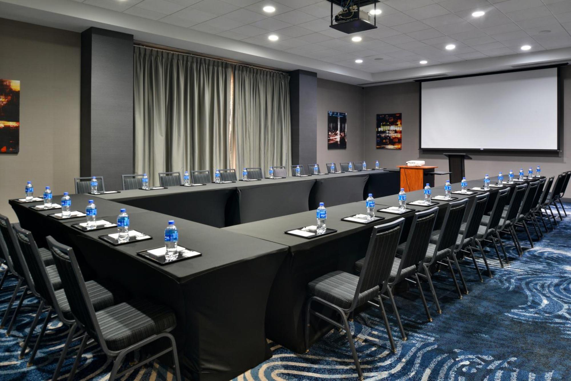 Courtyard By Marriott Wilmington Downtown/Historic District Hotel Ngoại thất bức ảnh