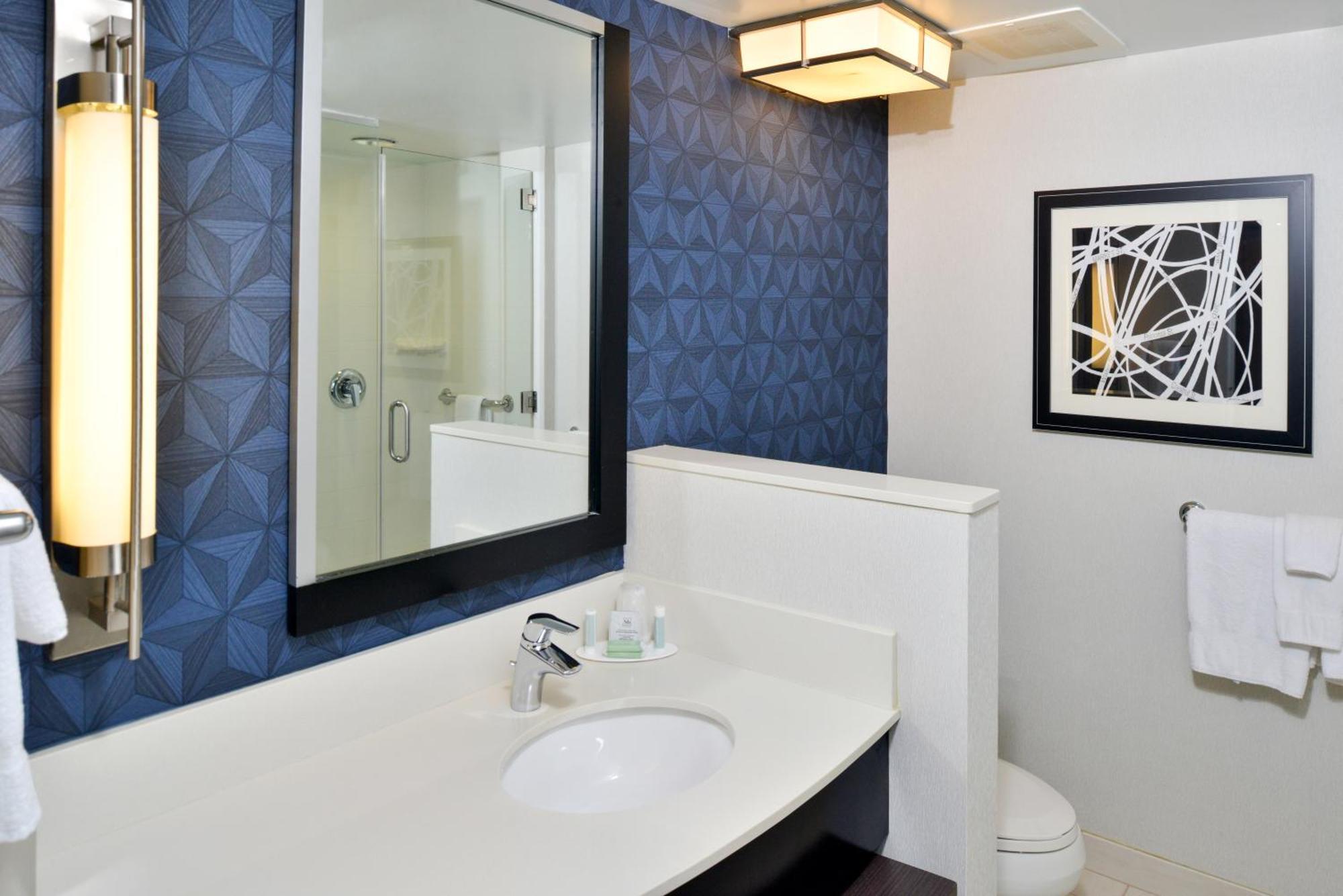 Courtyard By Marriott Wilmington Downtown/Historic District Hotel Ngoại thất bức ảnh