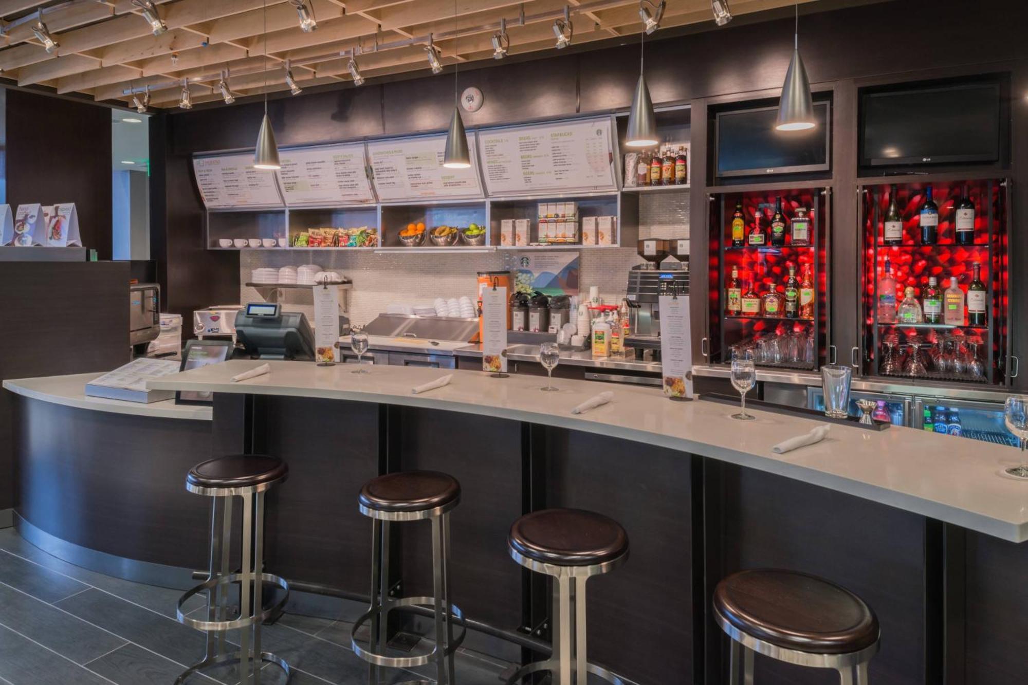 Courtyard By Marriott Wilmington Downtown/Historic District Hotel Ngoại thất bức ảnh
