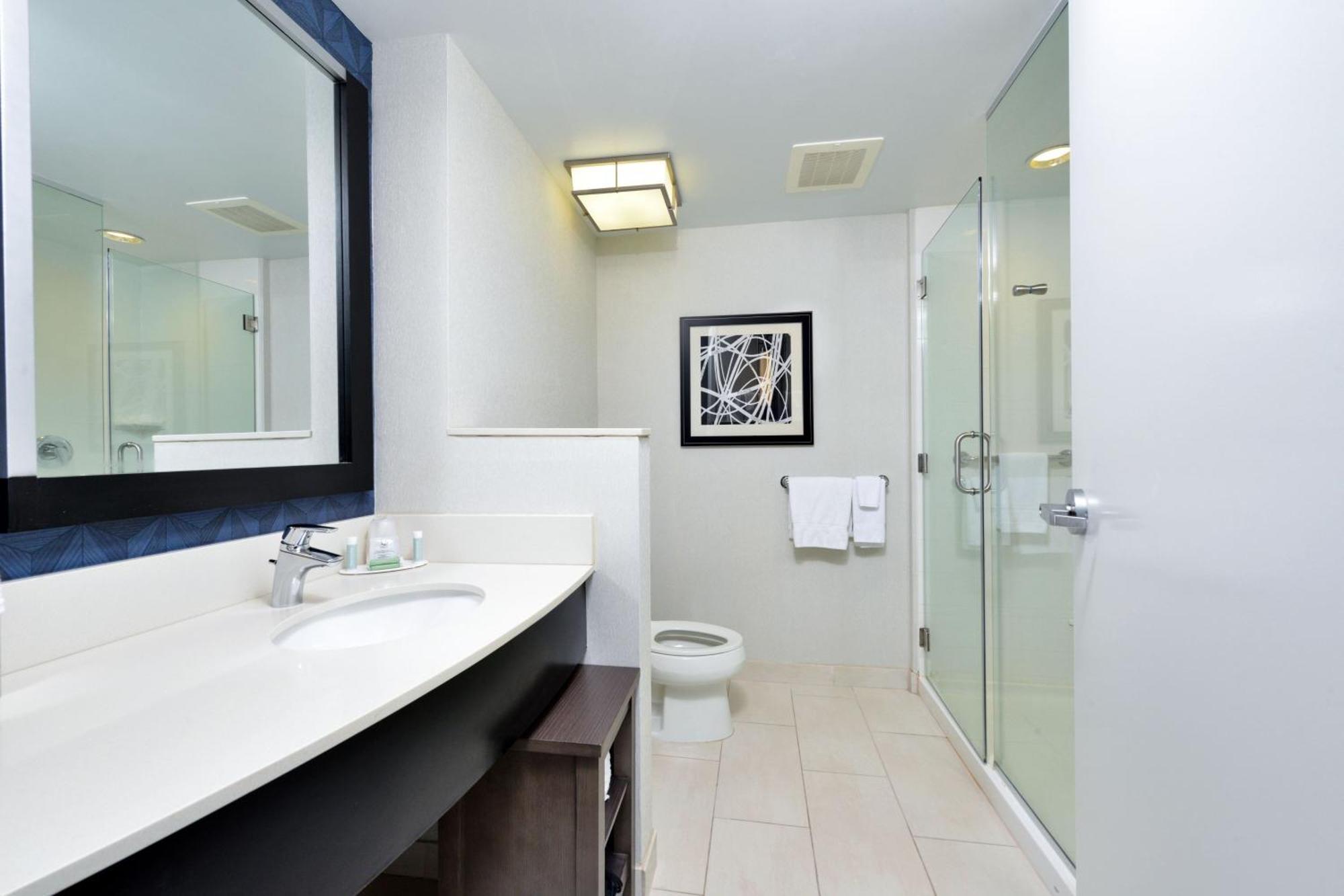 Courtyard By Marriott Wilmington Downtown/Historic District Hotel Ngoại thất bức ảnh